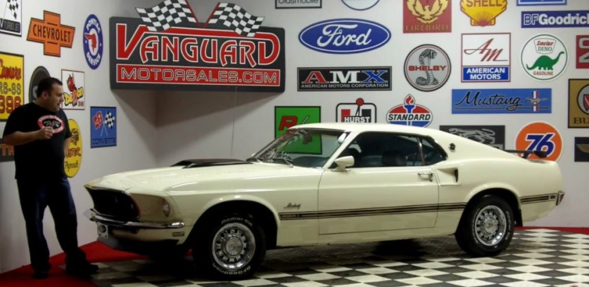 Ford Mustang E \(1969\)