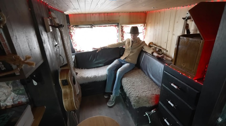 The Jazz Wagon Is a Dirt\-Cheap Tiny Home on Wheels With a Recording Studio and a Bed Loft