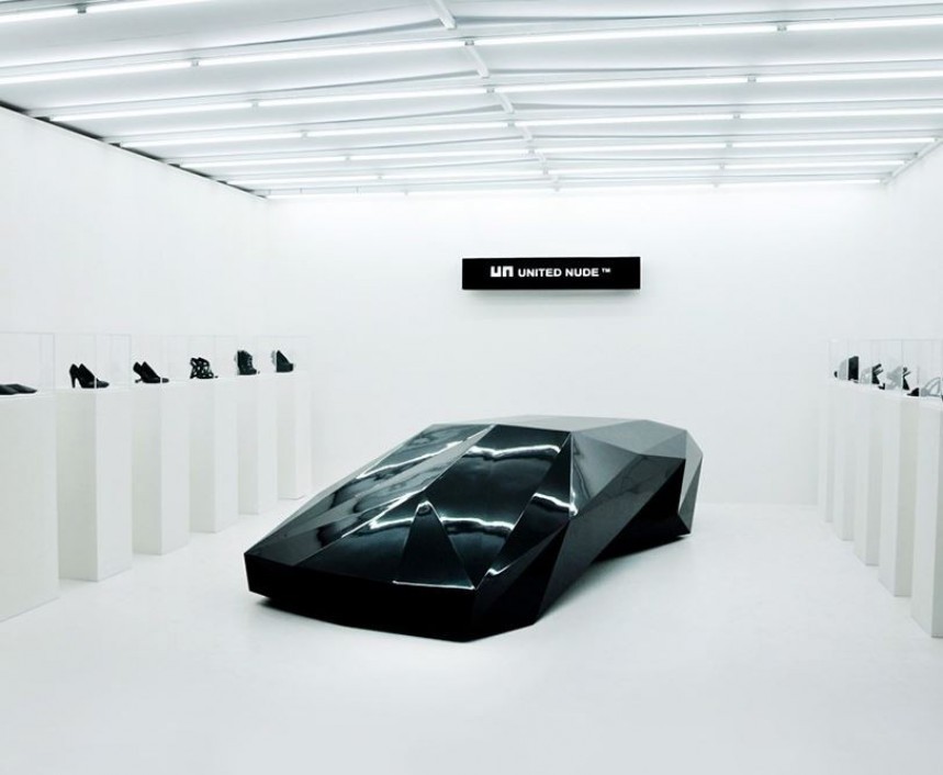 The Lo\-Res Car, introduced in 2015, is the result of applying de\-resolution to a Lamborghini Countach