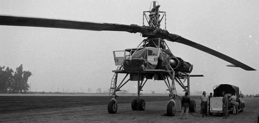 The XH\-17 had a rotor blade span of 130 feet