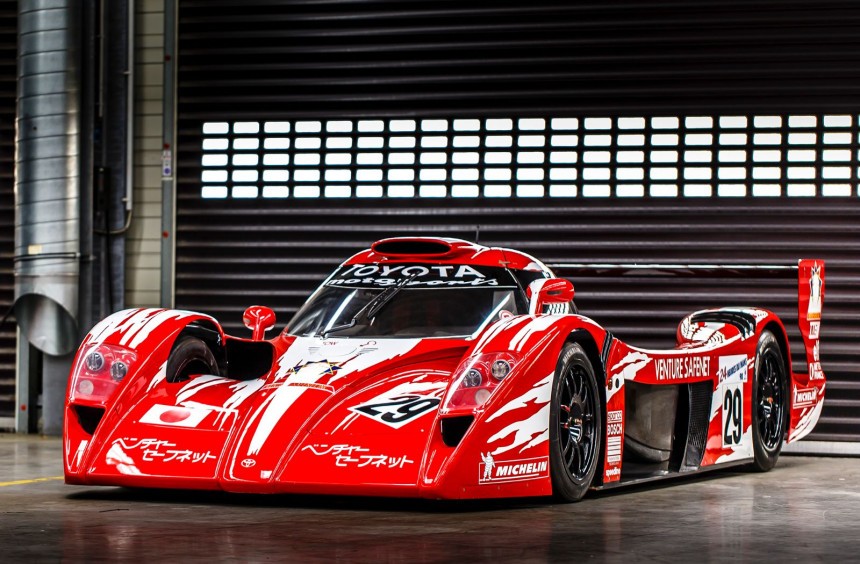 Toyota GT\-One Race Version