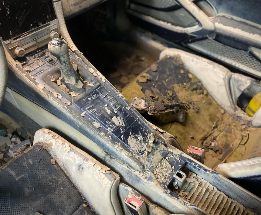This 2023 Porsche 718 Cayman GT4 RS spent three days in mud and water