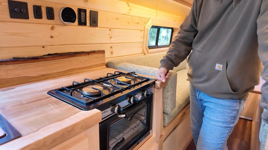 This Camper Van Is a Stunning Cabin on Wheels With an Expertly Crafted, All\-Wood Interior