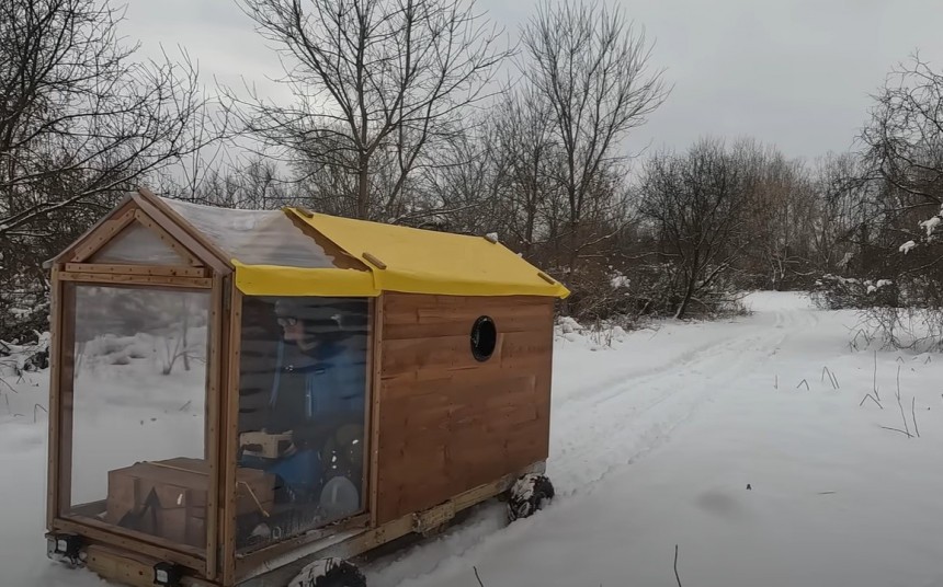 DIY mini e\-camper gets upgraded to a wooden cabin perfect for overnight stays in nature