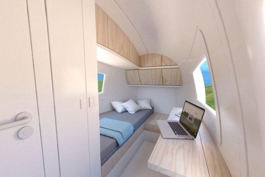 Self\-sufficient Ecocapsule comfortably houses 2 adults, allows them to go off\-grid for days