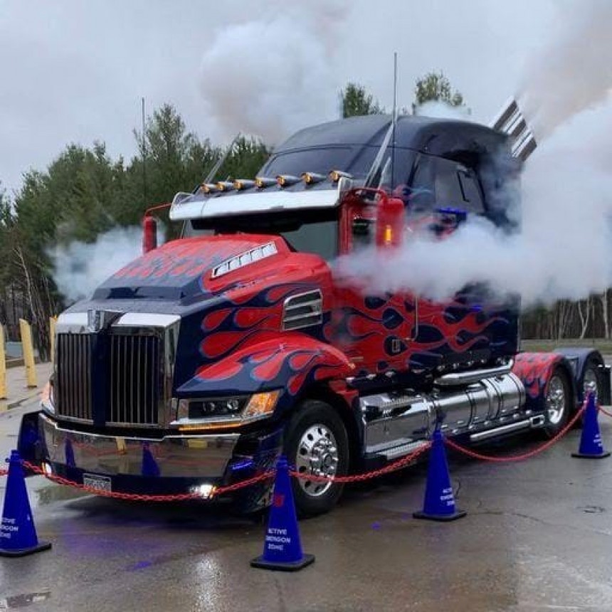 Optimus Prime full\-scale replica is the only one in the world, truly amazing