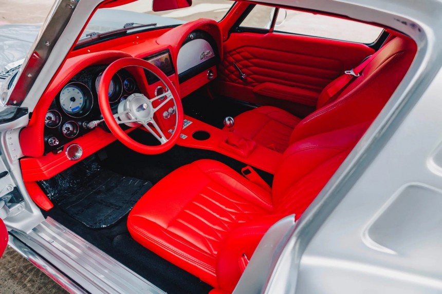 1963 Chevrolet Corvette resto\-mod