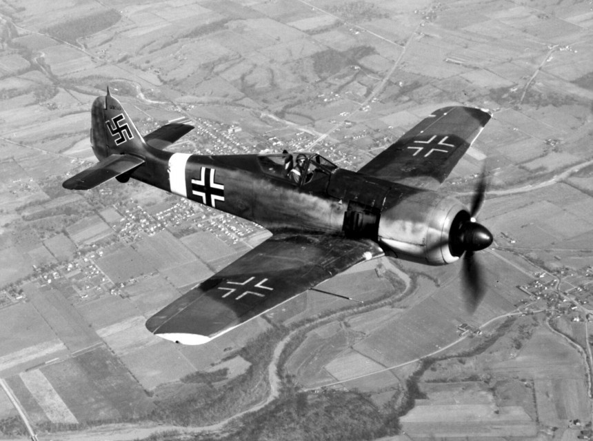 FW_190_D in flight in WWII
