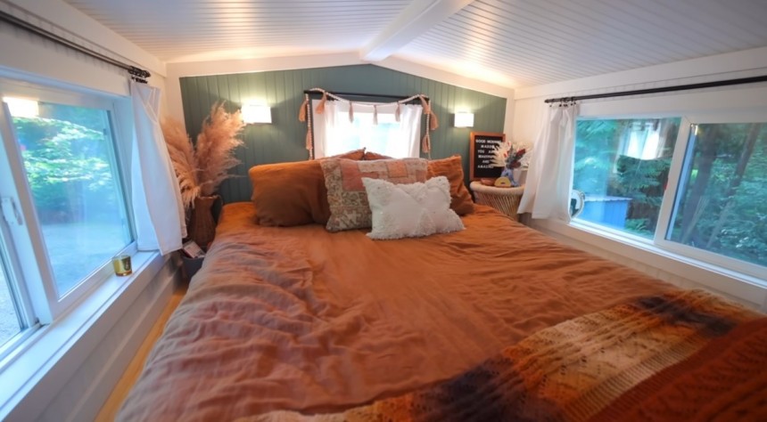 \$102K Tiny house with plenty of living space and two lofts