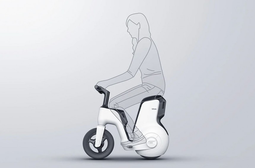 The Titaa conceptual EV is a dual\-purpose vehicle, both an e\-bike and a uniwheel