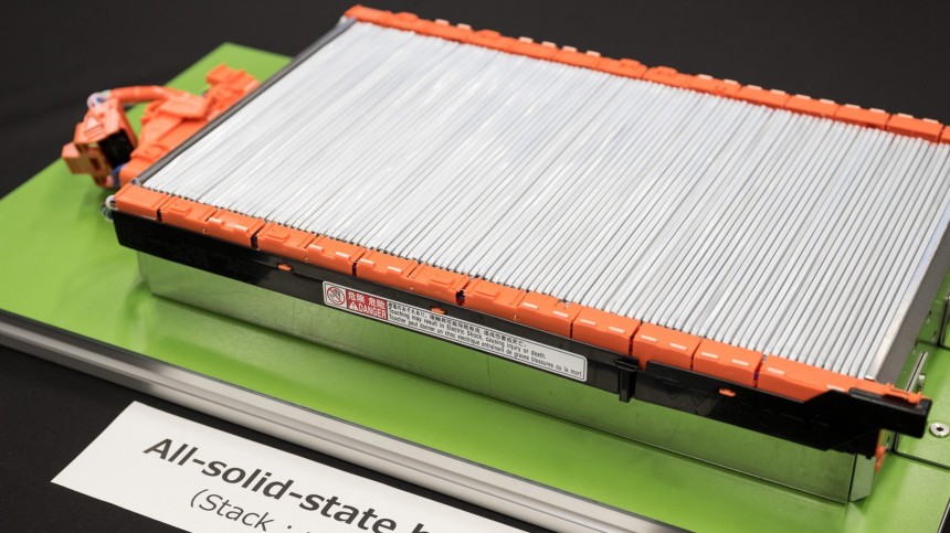Toyota's solid\-state battery pack