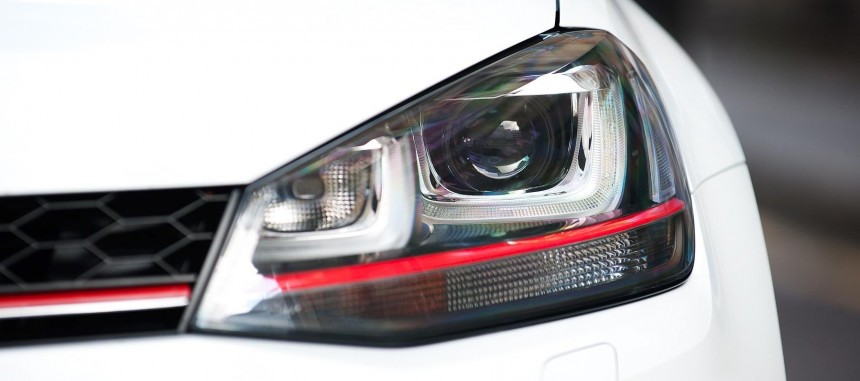Close\-up of headlight on European\-spec Volkswagen Golf GTI