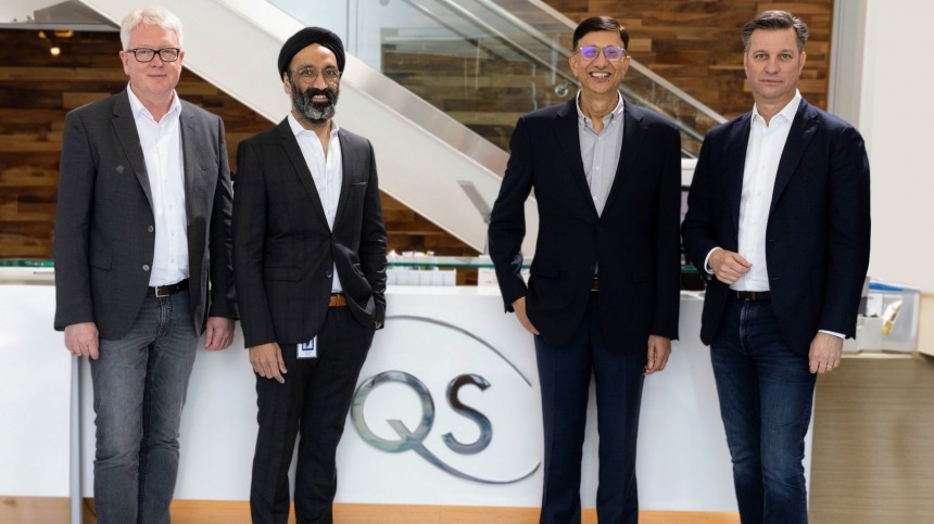 Frank Blome, CEO of PowerCo, Jagdeep Singh, Co\-founder & Chairman of QuantumScape, Dr\. Siva Sivaram, CEO & president of QuantumScape, and Thomas Schmall, Volkswagen Group Board Member for Technology