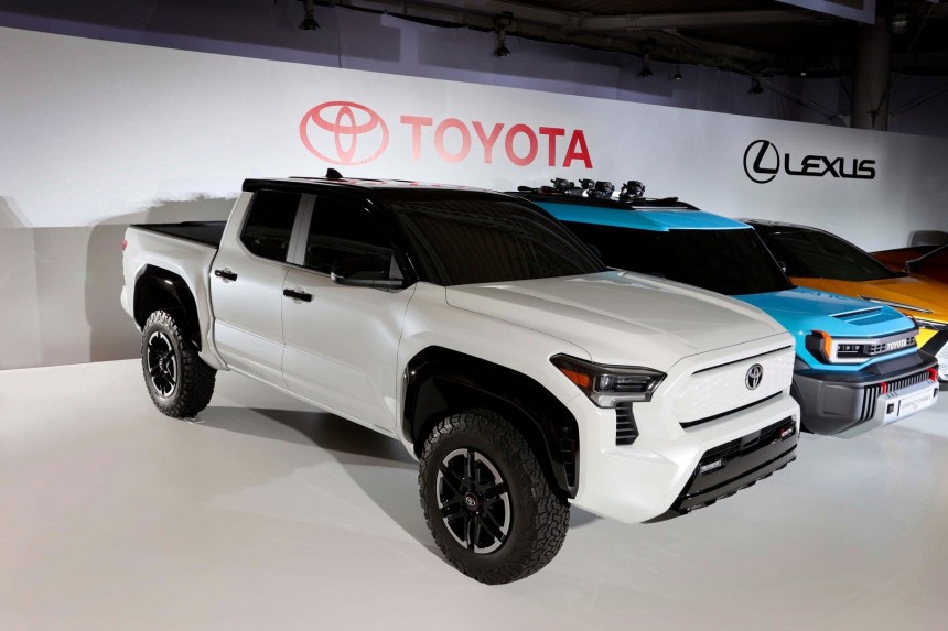2021 Toyota EV truck concept \(previews 2024 Tacoma\)