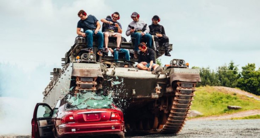 When You're Stressed Out, Hop Into a Tank and Smash a Car. Legally -  autoevolution