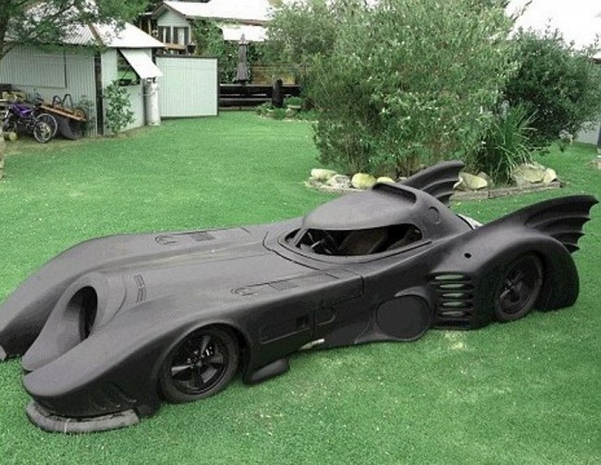 Zac Mihajlovic's Batmobile is a DIY project, the world's only road\-legal Batmobile