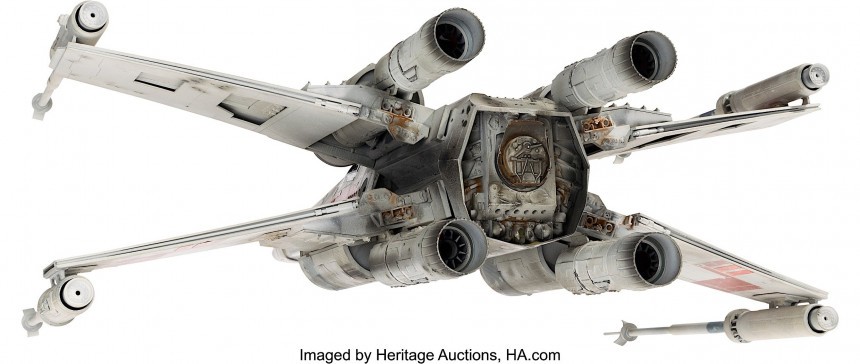 Star Wars\: A New Hope hero X\-wing prop
