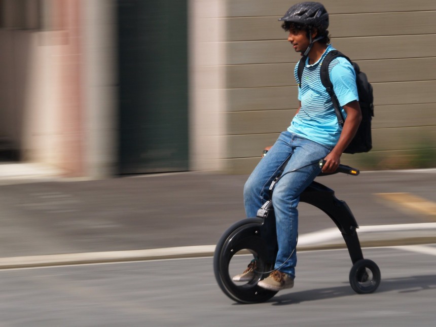 The world's smallest and most compact e\-bike as of 2010, the YikeBike