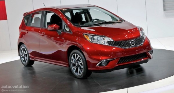 14 Chicago Nissan Note Looks Hot Ish In Sr Trim Live Photos Autoevolution