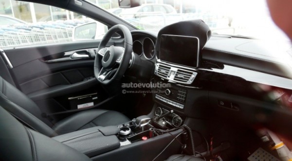 2015 Cls 63 Amg X218 Facelift Interior Spied Autoevolution