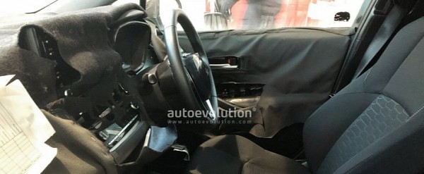2019 Toyota Auris Reveals New Interior And Angular Design In