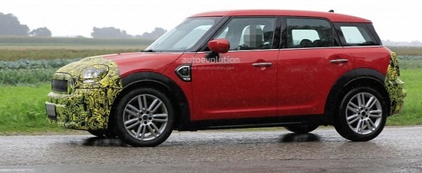 2021 Mini Countryman Spied With Union Jack Led Taillights