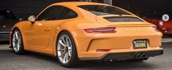 Bahama Yellow Porsche 911 GT3 Touring Brings Back the 1960s - autoevolution
