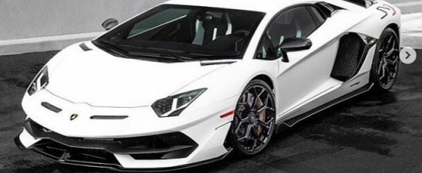 Bianco Phanes Lamborghini Aventador Svj Looks Flawless In