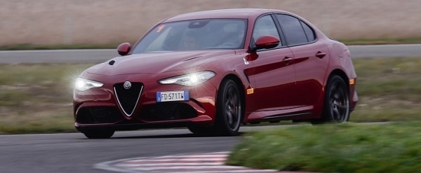 17 Alfa Romeo Giulia Quadrifoglio Review Testdrive Autoevolution
