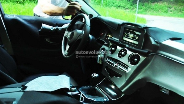 Spyshots 2014 Mercedes Benz C Class Interior Autoevolution