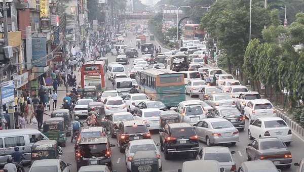 The Longest Traffic Jam in History – 12 Days, 62-Mile-Long - autoevolution