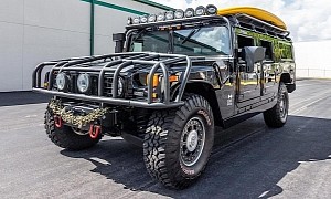 1-of-36 2006 Hummer H1 Was With the FBI, Now Going for Close the Price of the EV