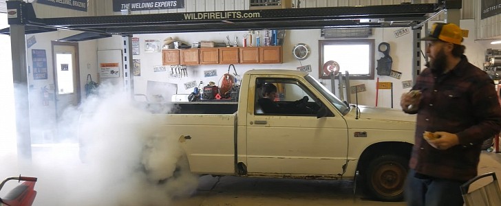 10-Year-Old beat-down S-10 truck massive burnout for challenge
