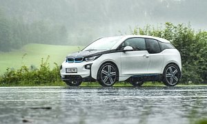 100 BMW i3 Owners Paid $1,000 To Charge Their Cars on a Special Schedule