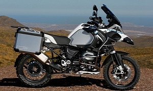100+ Pictures of the 2014 BMW R1200GS Adventure