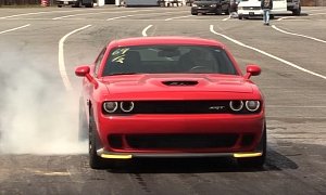 1,000 HP Challenger Hellcat with 4.5L Whipple Supercharger Pulls 9s 1/4-Mile Run
