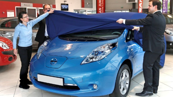 10,000th Nissan Leaf Delivered in Europe