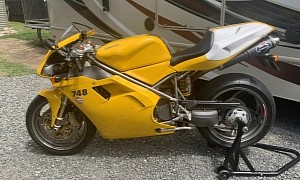 10K-Mile 2000 Ducati 748R Is a Rare Italian Delicacy Served With Aftermarket Topping