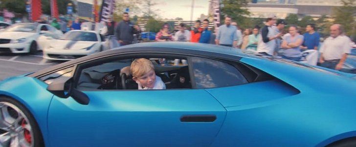 11-Year-Old Reversing a Lamborghini Huracan