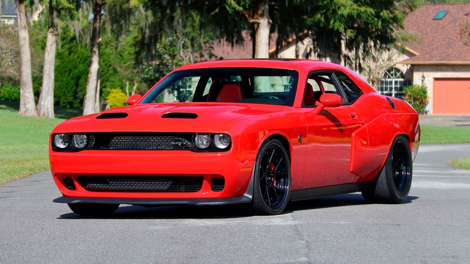 1,100-HP 2009 Dodge Challenger SRT-8 Might Just Be Santa's Most Awesome  Little Helper - autoevolution