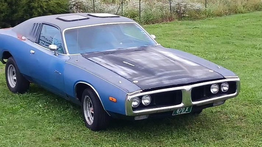 1973 Dodge Charger SE Dual Sunroof