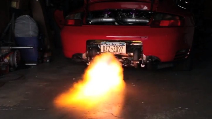 Porsche exahust flame