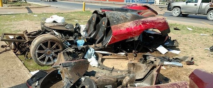 Koenigsegg CCX Dismantled in Brutal Mexico Crash