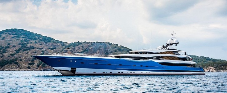 Madame Gu, delivered by Feadship in 2013, is instantly recognizable for its custom paintjob