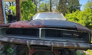 Mopar to NoCar: 1969 Dodge Charger Used To Be Lean and Mean, Now Needs Rust Vaccine