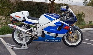 17K-Mile 1999 Suzuki GSX-R750 Can Take Your Riding Experience to an Entirely New Level