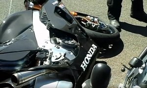 €188.000 Honda RC213V-S Thrashed by Careless Photographer
