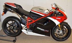 191-Mile 2010 Ducati 1198S Corse Puts a Ton of Asphalt-Warping Power at Your Disposal