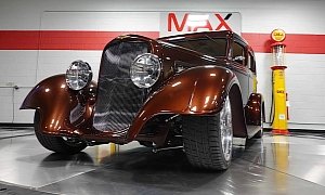 1933 Dodge SRT33 Was Made by Army of Custom Shops, on Sale for $173K