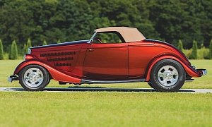 1933 Ford Roadster Get Its Power from a Ford Mustang Boss 302 Engine